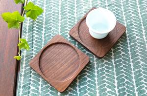 Sous-verres en bois de hêtre noyer tampons de boisson carrés résistants à la chaleur pour thé café décor de cuisine Durable sous-verres en bois fabriqués à la main - Product Image 2