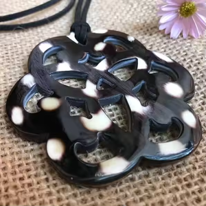 Collier en corne véritable de buffle de qualité naturelle de luxe Article fait à la main PAR CRESCENT CRAFTS - Product Image 5