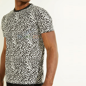 Nouveau modèle T-shirts pour homme coupe ajustée Vêtements d'été décontractés Vente en gros polyester/coton écologique de haute qualité - Product Image 6