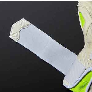 Suministro al por mayor de guantes de portero de cuero personalizados, producción directa de fábrica con fuerte agarre antideslizante en La Palma para uso en partidos - Product Image 2