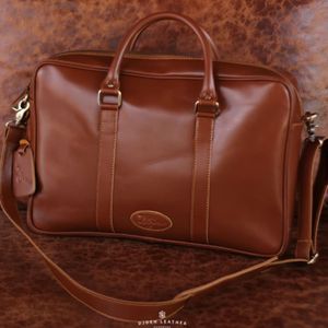 Meilleur produit mallette en cuir de vache faite à la main compatible avec les ordinateurs portables 15 pouces, style vintage d'Indonésie - Product Image 6