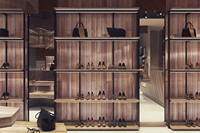 Magasin de chaussures design d'usine Meubles Idées de décoration Magasins de chaussures pour dames Luminaires