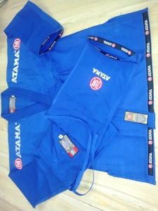 Uniforme de kimono de judo en coton unisexe Jiu Jitsu Gi BJJ Logo personnalisé Vêtements d'entraînement d'arts martiaux pour adultes avec service OEM disponible - Product Image 5