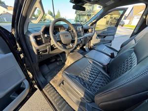 F-150 XL 4x4 2024, V8 suralimenté, 4 roues motrices - Product Image 5