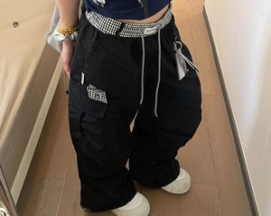 Pantalones de mujer ligeros de alta calidad, pantalones Cargo multibolsillos con estilo personalizado, pantalones Cargo de gran tamaño de algodón 100% para mujer - Product Image 5