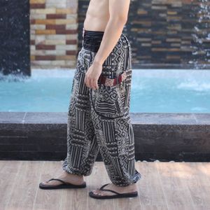 Pantalon à poches surdimensionnées de style Naga pour hommes, coupe ample, design traditionnel, toile légère et confortable, taille élastique pour tous les jours - Product Image 6