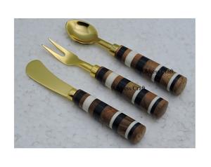 Ensemble de couverts de style américain avec cuillère et fourchette avec poignée en résine Nouvelle arrivée Ensemble de couverts personnalisés Vaisselle de table Décoration de mariage - Product Image 5