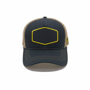 Gorra Trucker Personalizada de 5 Paneles con Costuras en Contraste, Parche Tejido, Malla Trasera y Cierre Ajustable con Logotipo Bordado Lateral al por Mayor - Product Image 1