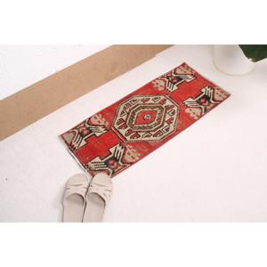 1.2x2.7 ft Turkish Rug, Vintage Small Rug, <b>Red</b> Floral <b>Wool</b> Rug - Product Image 2