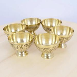 Tazón de Servir de Latón Chapado en Oro Pulido con Forma de Hoja Antigua, Tazón para Helado para Fiestas, Exportador Directo de la India, Apto para Lavavajillas - Product Image 1