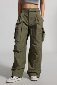 Pantalones Cargo Holgados de Pierna Ancha para Mujer, Estilo Urbano, con Bolsillos Grandes, Cierre con Cordón, Resistentes al Viento y Ecológicos para Invierno - Product Image 2