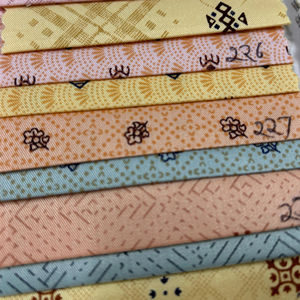 Tissu en coton poly imprimé de luxe, Lilly Orchid 36 |   Fournisseur international de produits doux au toucher - Product Image 1