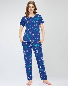 Ensemble de Pyjama Confortable pour Femme à Manches Courtes en Tricot 100% Coton avec Imprimé Floral et Personnages, Taille Élastiquée, Idéal pour les Nuits d'Été - Product Image 1