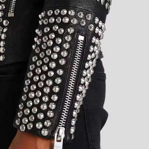 Blouson pour hommes – Veste de motard en cuir noir clouté style punk rock, col en V, respirante, vente en gros, directement de l'usine - Product Image 5