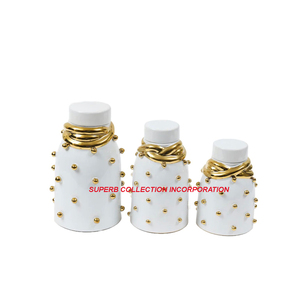 ชุดกระป๋องสีขาวและสีทอง3ชิ้น - Product Image 1