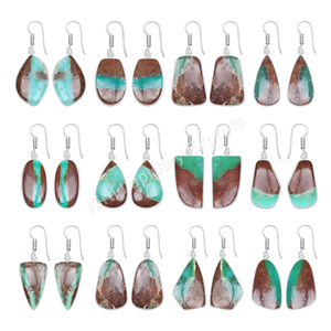 Boucles d'oreilles en chrysoprase faites à la main, plaquées argent, en laiton, vente en gros, boucles d'oreilles en pierres précieuses, Jaipur Inde, faible MOQ 2 pièces - Product Image 1