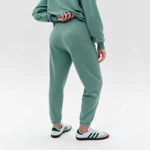 Fabricant personnalisé de joggings de haute qualité pour femmes Nouveau style Joggers d'entraînement avec cordon de serrage Poche latérale Pleine longueur pour femmes - Product Image 4