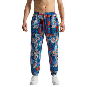 Pantalones Deportivos con Estampado Gráfico Completo, Tela Premium, Hechos en Pakistán, Pantalones Jogger Casuales a la Moda - Product Image 1