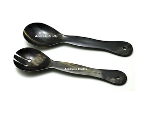 Serveur à salade en corne de buffle pure de conception médiévale cuillère et fourchette accessoires de cuisine et articles de vaisselle par adresse artisanat - Product Image 1