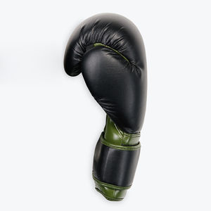 Guantes de boxeo de alta calidad de etiqueta privada para hombres y guantes de boxeo de cuero genuino al por mayor para entrenamiento de gimnasia - Product Image 2