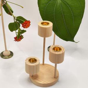 Porte-bougie en bois au style unique, parfait pour offrir en cadeau, améliorer l'intérieur de la maison, décorer les célébrations et l'usage quotidien, en provenance d'Inde - Product Image 3