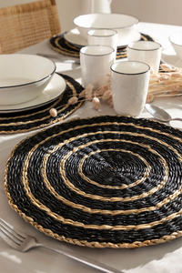 Prix le moins cher napperon en jonc de mer noir du Vietnam napperons en jonc de mer tissés ronds sans danger pour les aliments - Product Image 4