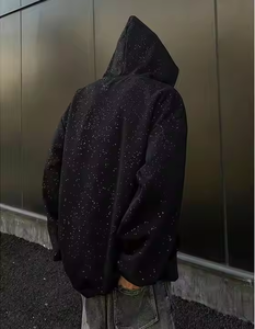 เสื้อฮู้ดดี้พิมพ์ลาย 3 มิติ แบบเต็มตัว ประดับคริสตัลสีดำสำหรับผู้ชาย สไตล์สตรีทแวร์ฤดูหนาว ผ้ากลิตเตอร์เนื้อเทอร์รี่ 550gsm - Product Image 4