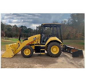 Tracteur-chargeur robuste CAT 415 IL doté d'une cabine scellée et pressurisée, d'une technologie intelligente et d'un système 4x4 - Product Image 2