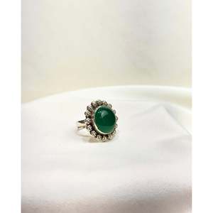 Bague en argent platine 925 avec pierre précieuse taille émeraude, bijou délicat pour tous les jours, plaqué rhodium, certifié GRS - Product Image 2