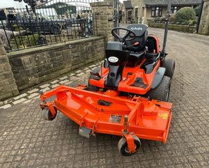 Cortadora de Césped con Asiento KUBOTA F3090-F391, Motor de 26 HP, con Precisión y Potencia para un Corte Profesional - Product Image 2