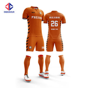 Camiseta de fútbol de manga corta de 100% poliéster ligera sublimada personalizada con logotipo frontal para deportes de equipo Servicio OEM disponible - Product Image 2