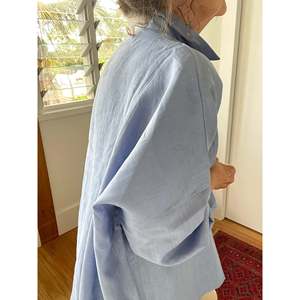 Camisa Oversize de Lino para Mujer, Color Liso, Transpirable, con Decoración de Encaje y Volantes, Talla Única, Primavera/Verano/Otoño - Product Image 5