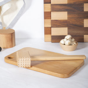 Attendrisseur à viande professionnel en bois de hêtre de 31 cm - Marteau et pilon à viande en bois robuste - Product Image 2