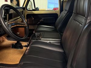 Ford Bronco Edición Especial 1979, SUV Diésel, Asientos de Cuero, Automático, Cámara Trasera 360, Gran Oferta con Promoción - Product Image 3