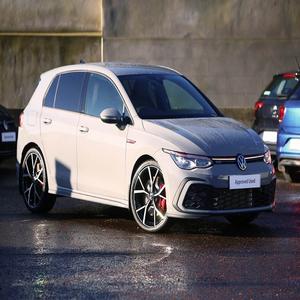 Volkswagen Golf GTI 2024 en parfait état - Product Image 1
