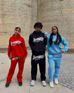 Sudadera con capucha y logotipo personalizado, traje de dos piezas, proveedor al por mayor, chándales con patrón cruzado de diamantes de imitación de algodón de alta calidad para mujer - Product Image 5