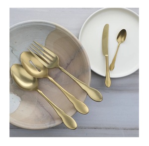 Recién llegado, juego de cubiertos PVD Gold Premium, cubiertos sólidos directos de fábrica con acero espejado, cubiertos de anfitriona MOQ bajo - Product Image 1