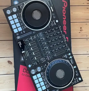 การซื้อขายที่ดีที่สุดสำหรับคอนโทรลเลอร์ดีเจรุ่นใหม่ DDJ-1000SRT Pro DJ Controller Serato DDJ1000SRT 4-Channel - Product Image 2