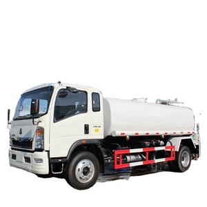 Camion-citerne à diesel Howo d'occasion de 9000 litres (2500 gallons), 4x2, 6 roues, Euro2-5, manuel - Product Image 2