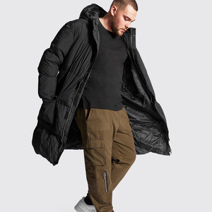 Abrigo personalizado de gran tamaño con capucha desmontable logotipo personalizado moda cremallera hombres invierno Chaqueta larga acolchada para hombres - Product Image 1