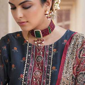 Gargantilla de piedra tallada con cuentas Rojas, collar con pendientes, colección de joyería fina - Product Image 1