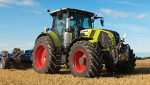 Tractor Usado de Alta Calidad Claas 2504 70HP 2WD Motor Caja de Cambios Tractor Agrícola Maquinaria Agrícola - Product Image 3