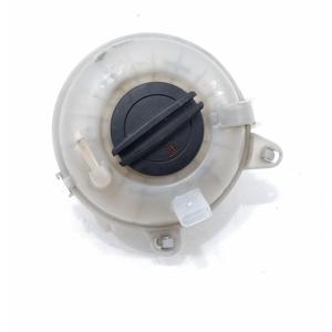 Réservoir d'eau de refroidissement VOLKSWAGEN Golf 7 Berline 5Q0121407F DDYA, DGTE Diesel 1600 (12>) - Product Image 3