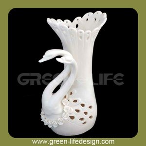 Design de luxe Vases à fleurs en laiton blanc Meilleure vente Pots et Vases de décoration de grandes fleurs antiques faits à la main au prix le plus bas - Product Image 4