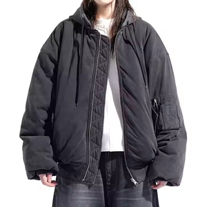 Vestes pour hommes Veste surdimensionnée d'hiver chaude doudoune avec logo personnalisé Vêtements d'extérieur imperméables et coupe-vent à capuche Streetwear - Product Image 1