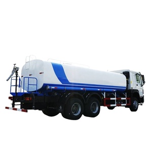 Camion-citerne d'incendie Howo d'occasion à 10 roues, capacité 15-25 m³, transmission manuelle diesel, émission Euro 6, portée de pulvérisation >16m - Product Image 2