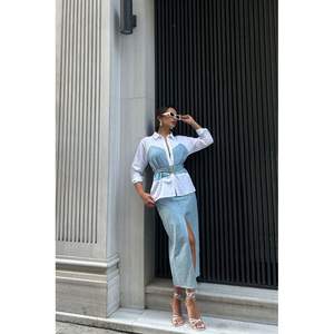 Jupe en jean TOPSHOW pour femme, motif sequins bleus - Options de vente en gros disponibles - Product Image 3