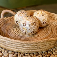 Sphère ronde en nacre pour la décoration de la maison prix compétitif mosaïque incrustée boule coquillage orbes