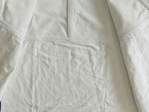 Kimono de Jiu Jitsu BJJ Unisex de Alta Calidad, Uniforme de Taekwondo, Personalizado con Costuras en Color Contrastante y Bordado, 100% Algodón - Product Image 3