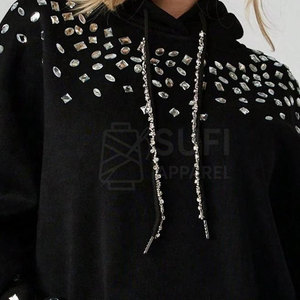 เสื้อฮู้ดผู้หญิงดีไซน์ล่าสุด ประดับเพชร สำหรับฤดูหนาว ผ้าฝ้าย 100% สีและขนาดสั่งทำได้ พร้อมโลโก้สั่งทำ - Product Image 4